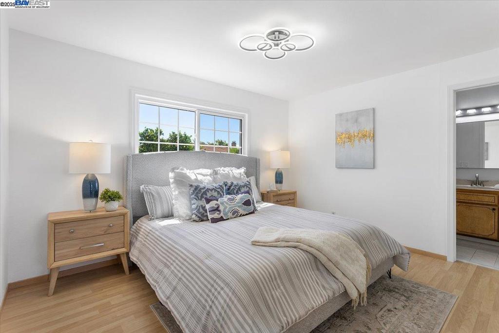 CRESTWOOD - Residential