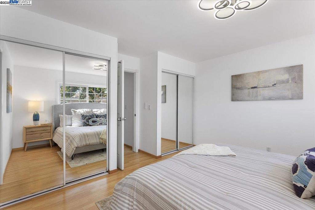 CRESTWOOD - Residential