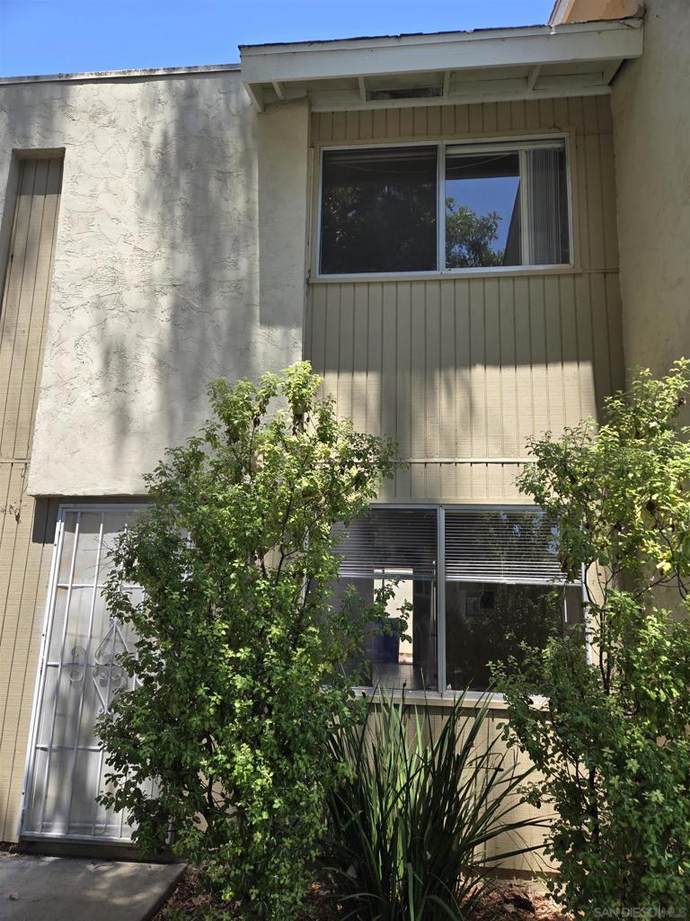 Located in the Genesee Highlands community of University City, on park and close to pool. This unit also has a private patio connected to the covered carport parking space. There are plenty of open parking spaces available nearby. This condo has great bones in a wonderful location. Amenities include a community pool, playgrounds, picnic areas, and beautifully maintained greenbelts. Ideally located just minutes from UCSD, UTC Mall, and the new trolley line, and with quick access to the 5 and 805 freeways. All information to be verified by buyer before close of escrow.