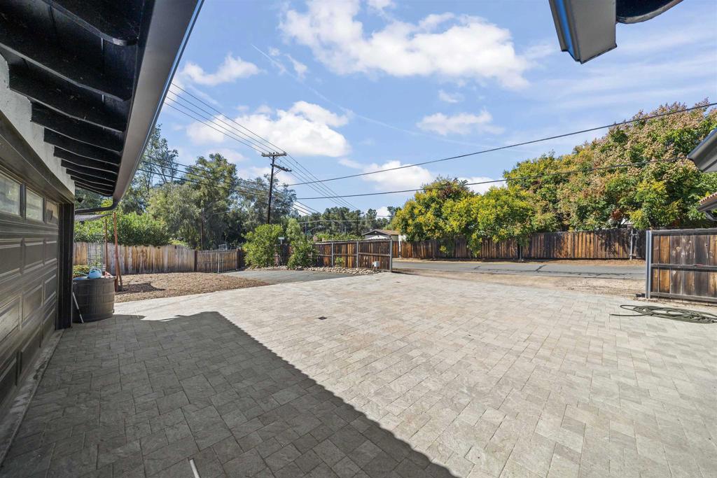 1722 San Pasqual Valley Road