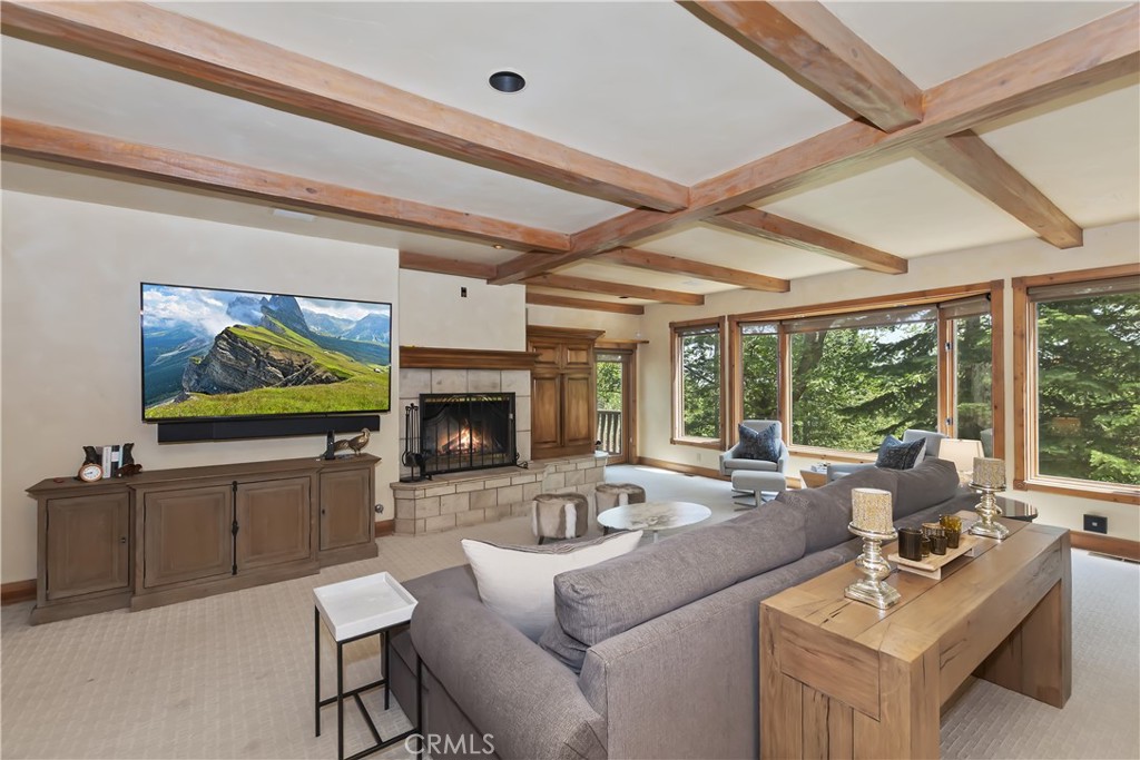 Arrowhead Woods (AWHW) - Residential