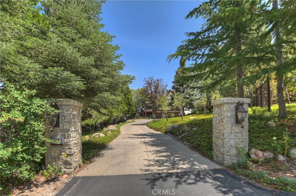 Arrowhead Woods (AWHW) - Residential
