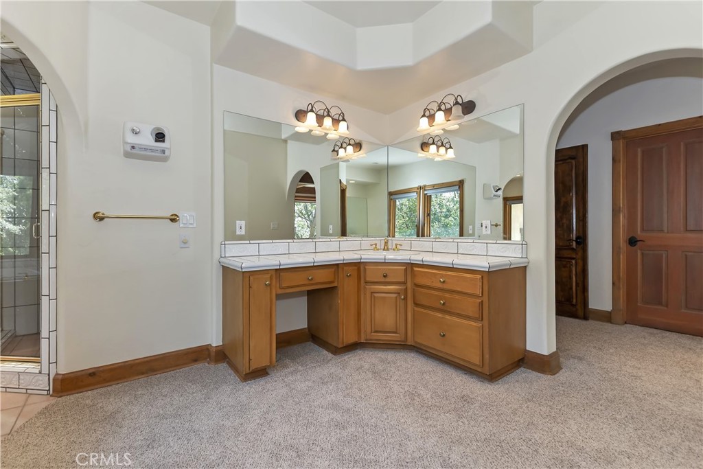 Arrowhead Woods (AWHW) - Residential