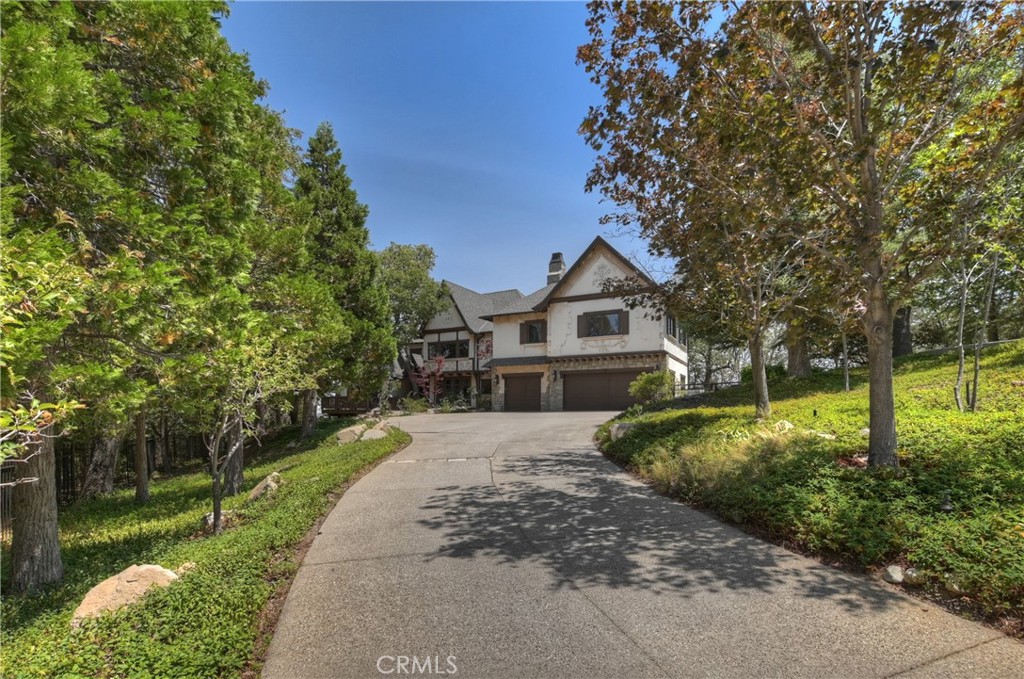 Arrowhead Woods (AWHW) - Residential