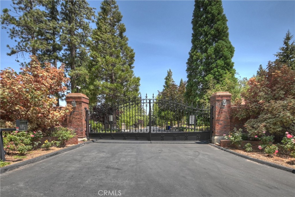 Arrowhead Woods (AWHW) - Residential