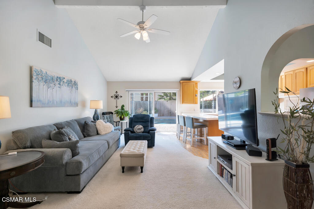 Westlake Hills-729 - 729 - Residential