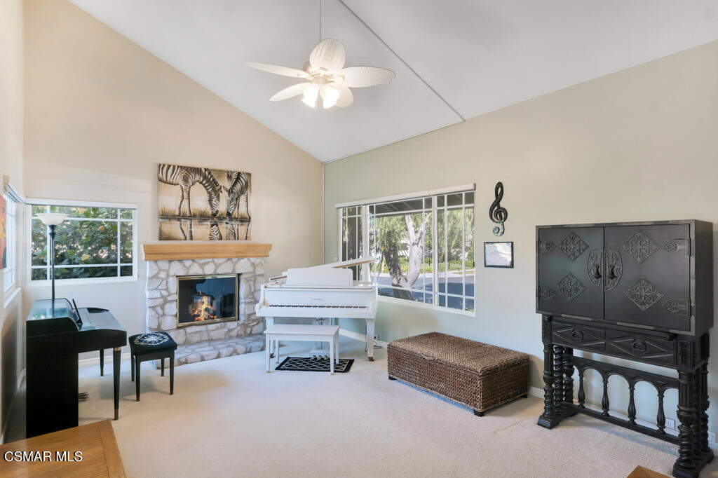 Westlake Hills-729 - 729 - Residential