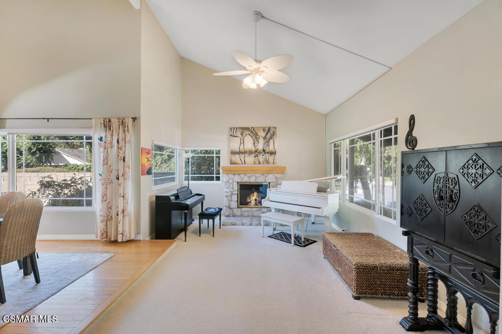 Westlake Hills-729 - 729 - Residential