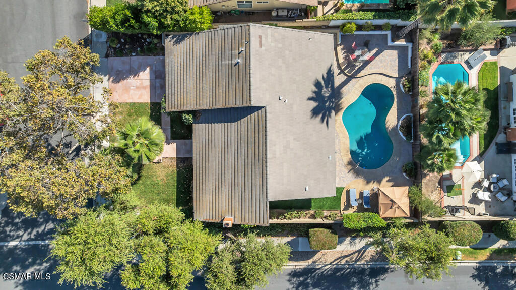 Westlake Hills-729 - 729 - Residential