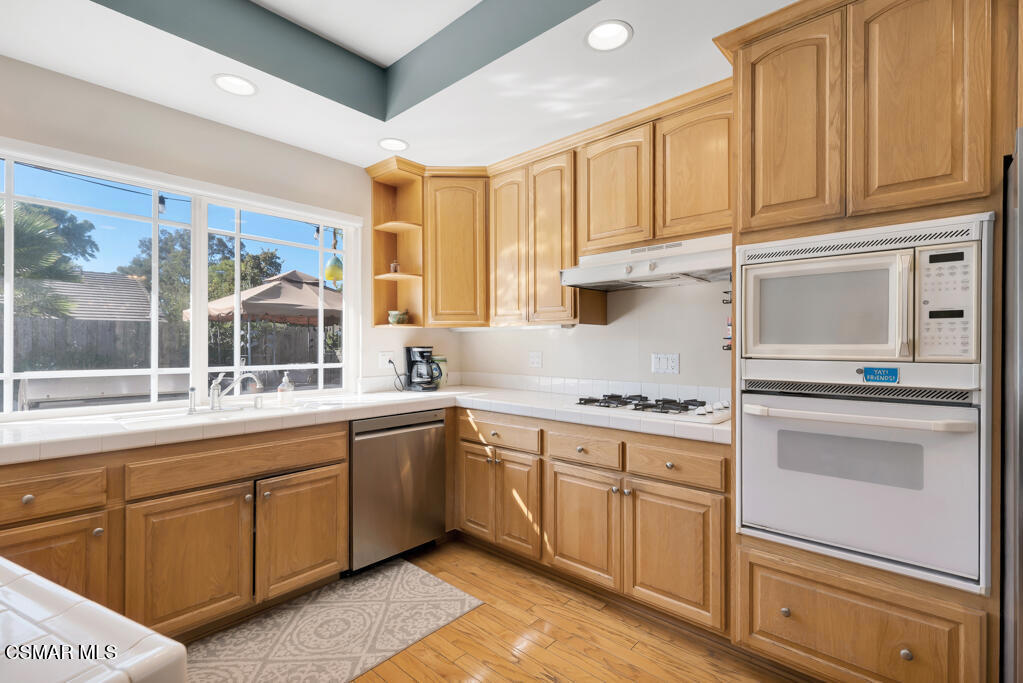 Westlake Hills-729 - 729 - Residential