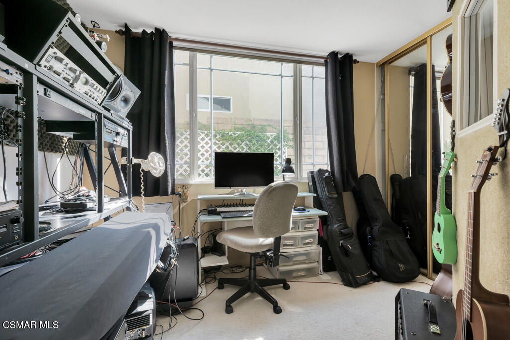 Westlake Hills-729 - 729 - Residential