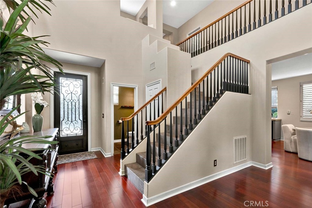 23092 Bouquet Canyon