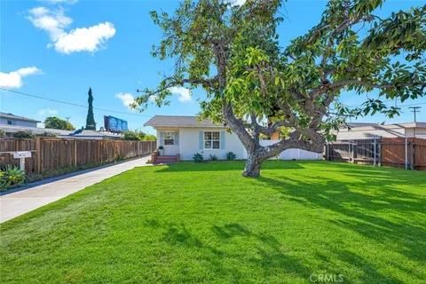 3004 E Pearl Avenue, Orange, CA 92869 - MLS#: PW25267993