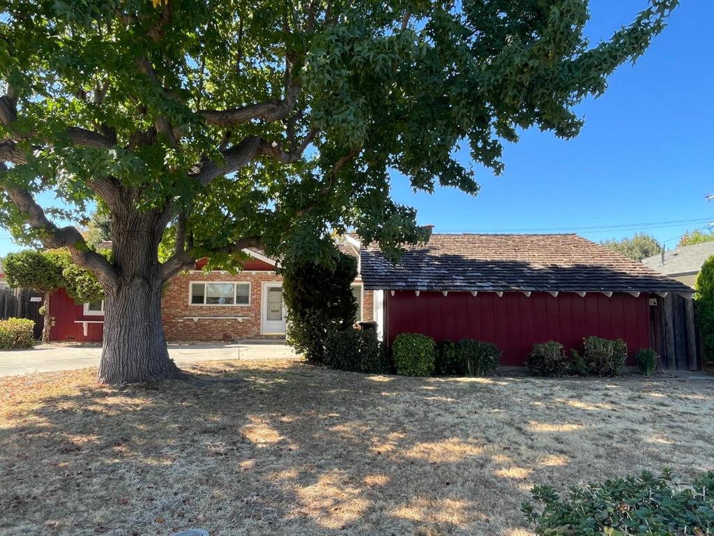 1533 Santa Inez Drive
