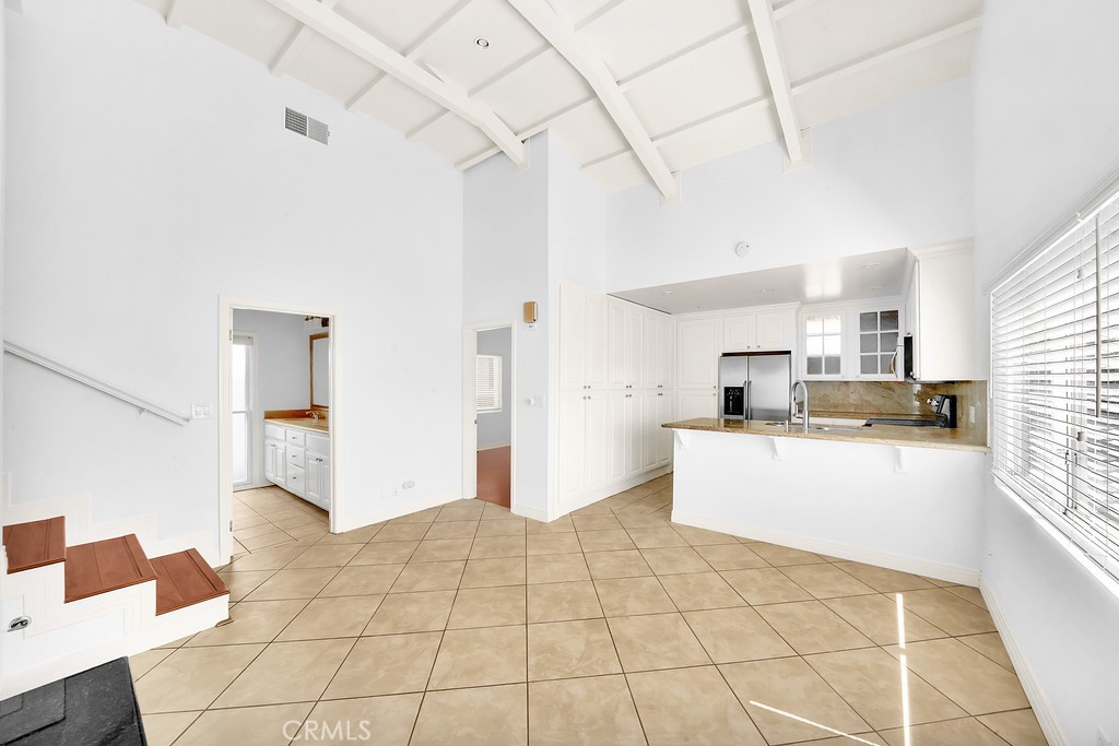 Corona del Mar North of PCH (CNHW) - Residential Lease