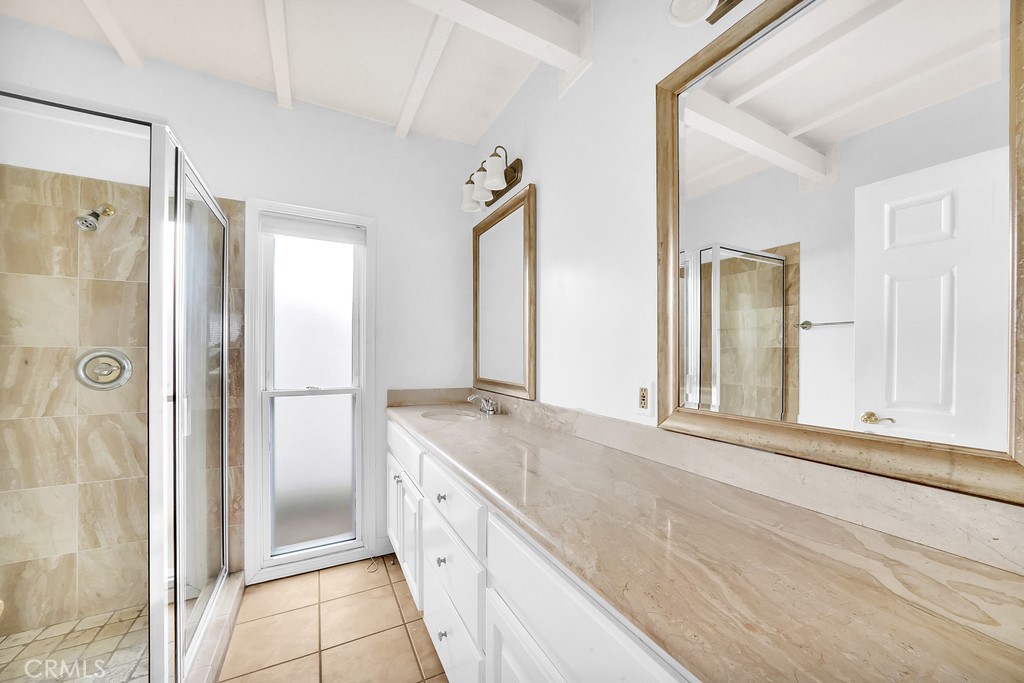 Corona del Mar North of PCH (CNHW) - Residential Lease