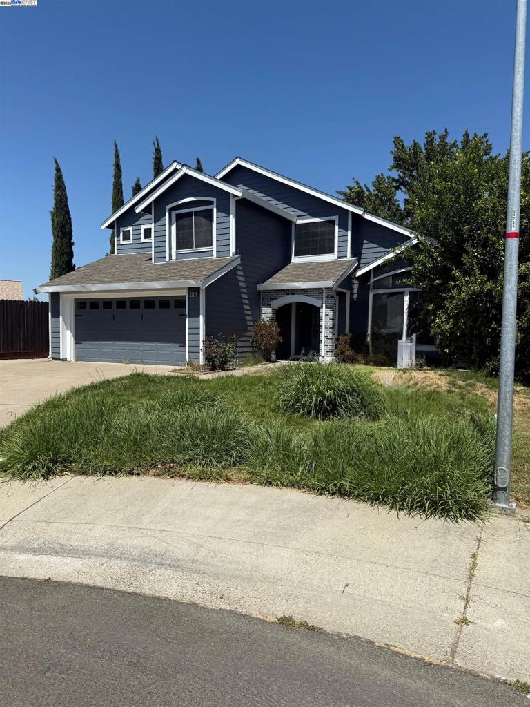 BEAUTIFUL 4BED/2.5BATH/2CAR-GARAGE/SWIMMING POOL WITH WATERFALL (4th room used as LOFT now) located in the quiet neighborhood of Sacramento. Located on a Cul-de-sac, close to park, schools, Cosumnes River College, shopping and freeways. Open floor plan with Cathedral ceilings, little over 2 years remodeled laminate flooring, tile counters, bathroom tile flooring and fireplace area. Large backyard with BBQ Grill good for entertaining large or small gatherings. Ample shade from trees in the backyard and a good size storage. Plenty of parking on the large driveway and street. This property has a lot to offer.