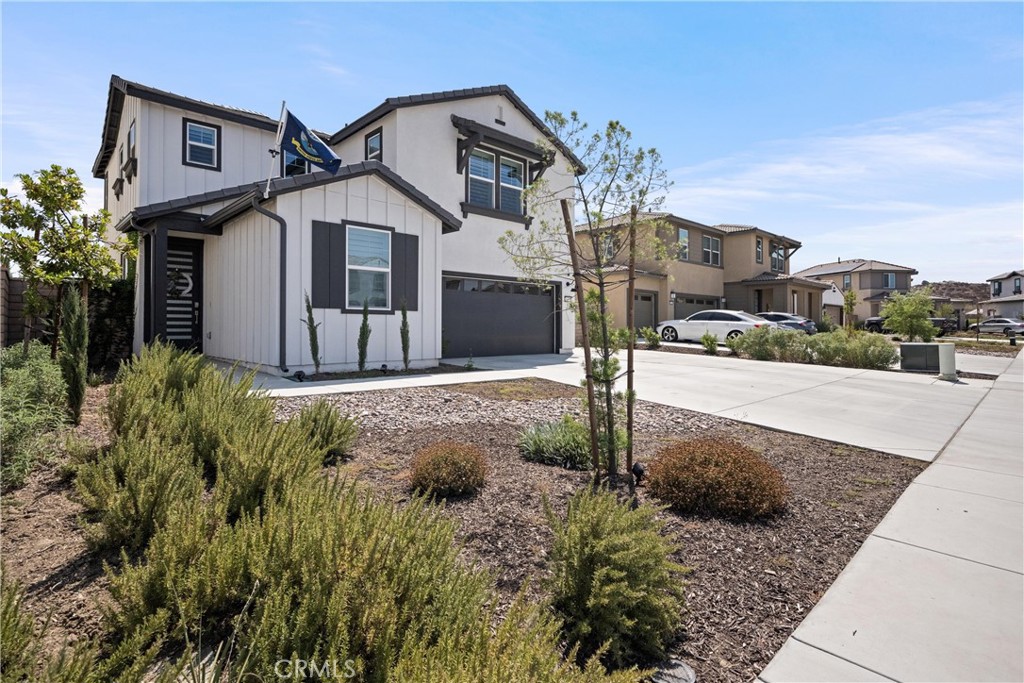 26551 Evergreen Crest