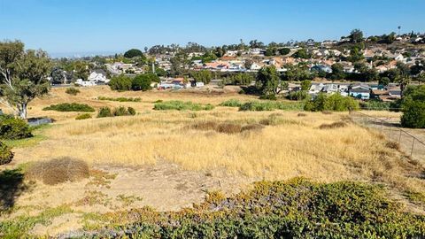 744 Beacon Drive San Diego CA 92114