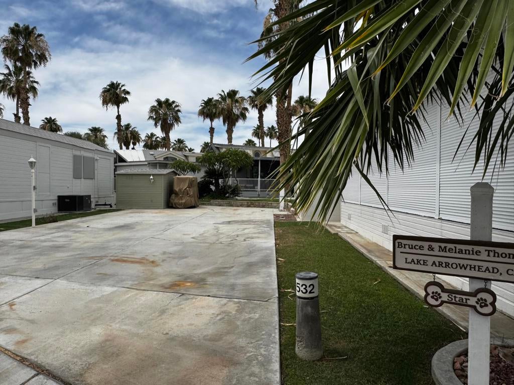84136 Avenue 44 532