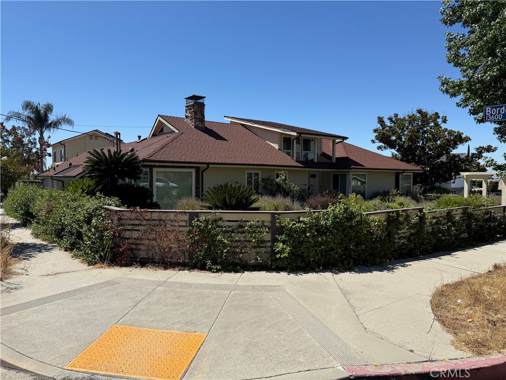 Photo 1 of 31 — 15008 Larkspur Street, Sylmar, CA 91342