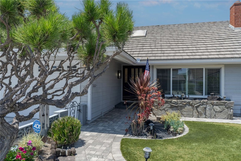 8221 Regency Street