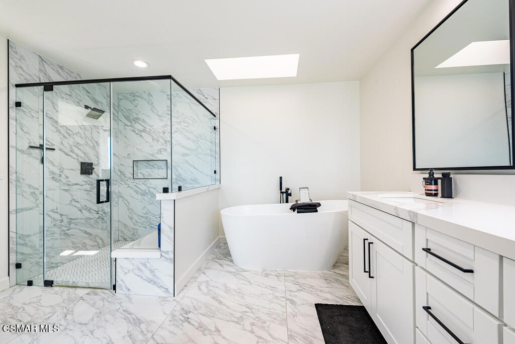 Ben Johnson Fairway NR-745 - 745 - Residential Lease