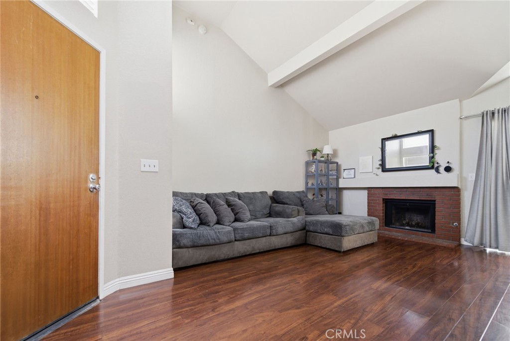 4900 N Grand 130