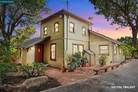 Photo of 3819 Walnut Ave Ave, Concord, CA 94519 (MLS # 41130577)