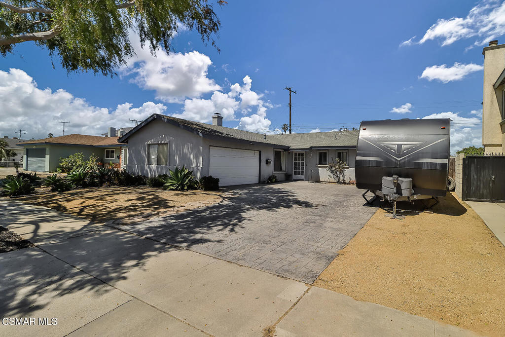 2131 Vanetta Street