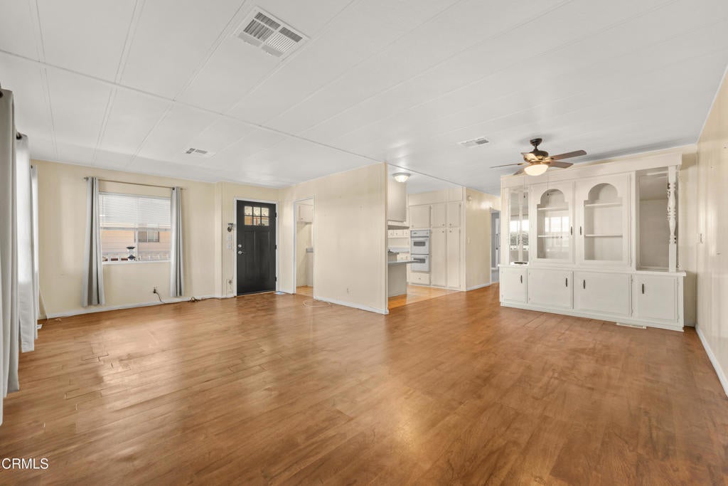 1300 E Pleasant Valley Road 50