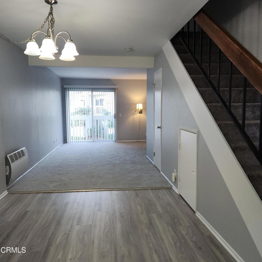 209 S Ventura Road 36