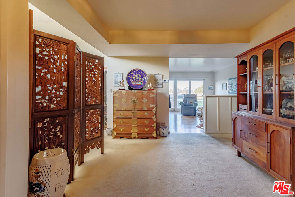 6765 Edmonton Avenue