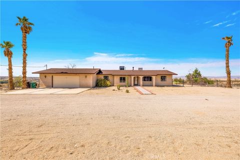 Photo of 74794 Alta Loma Drive, 29 Palms, CA 92277 (MLS # OC25140909) Photo of 74794 Alta Loma Drive, 29 Palms, CA 92277 (MLS # OC25140909)