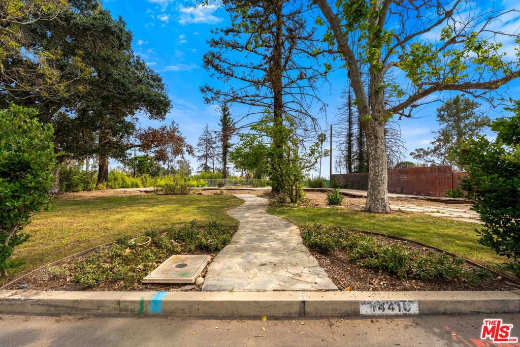 14410 Villa Woods Place