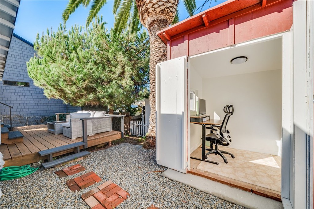 478 Saint Anns, Laguna Beach CA 92651 - Photo 19