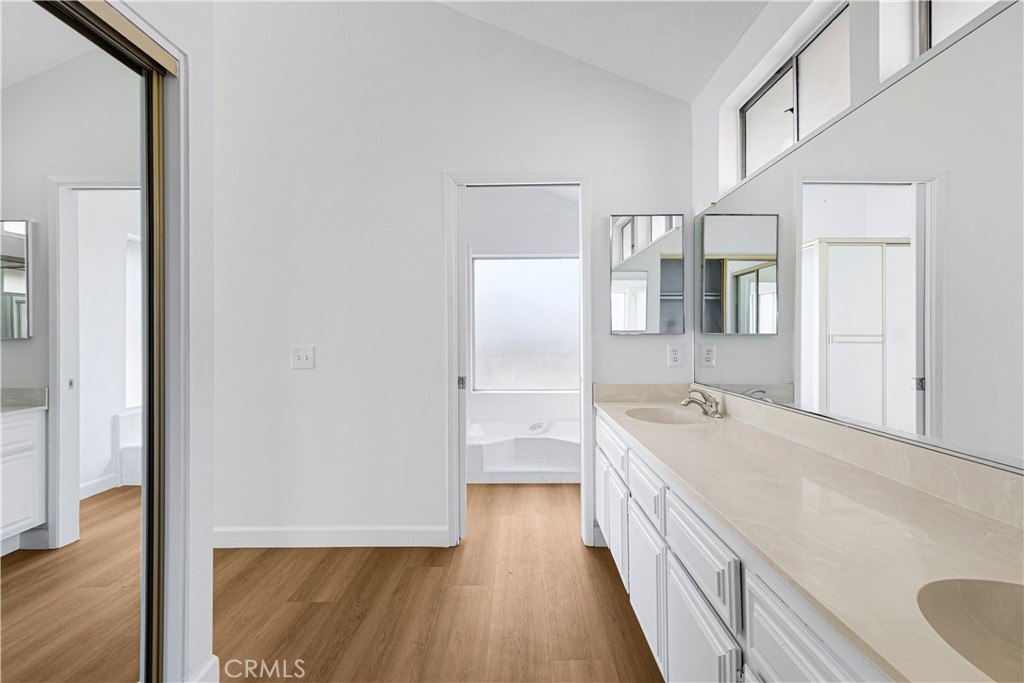 Award (Magnolia & Ellis) (AWAR) - Residential
