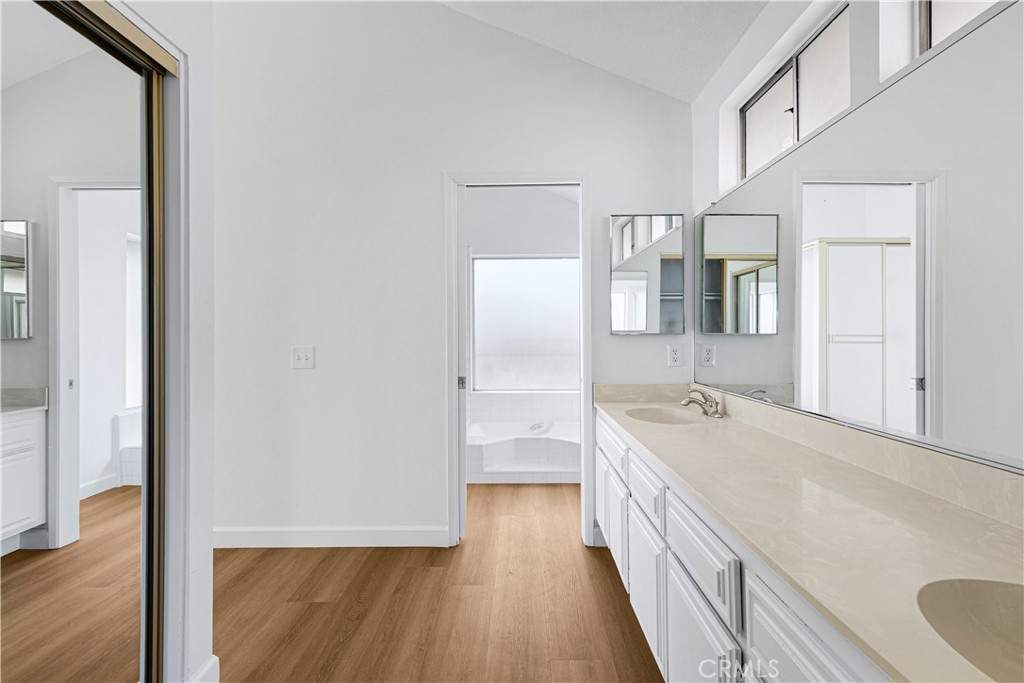 Award (Magnolia & Ellis) (AWAR) - Residential