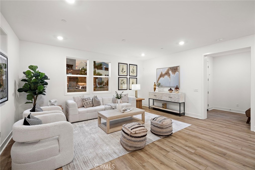 Solis Park - Residential
