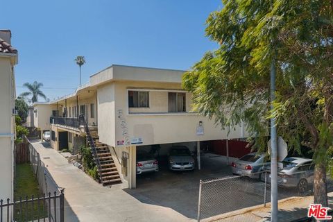 Photo of 5522 Lexington Avenue, Los Angeles, CA 90038 (MLS # 26701519)
