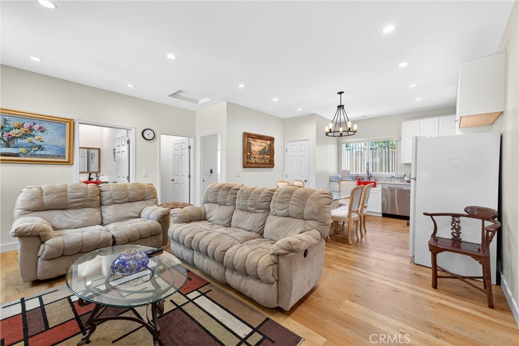 4363 1/2 Eagle Rock Boulevard