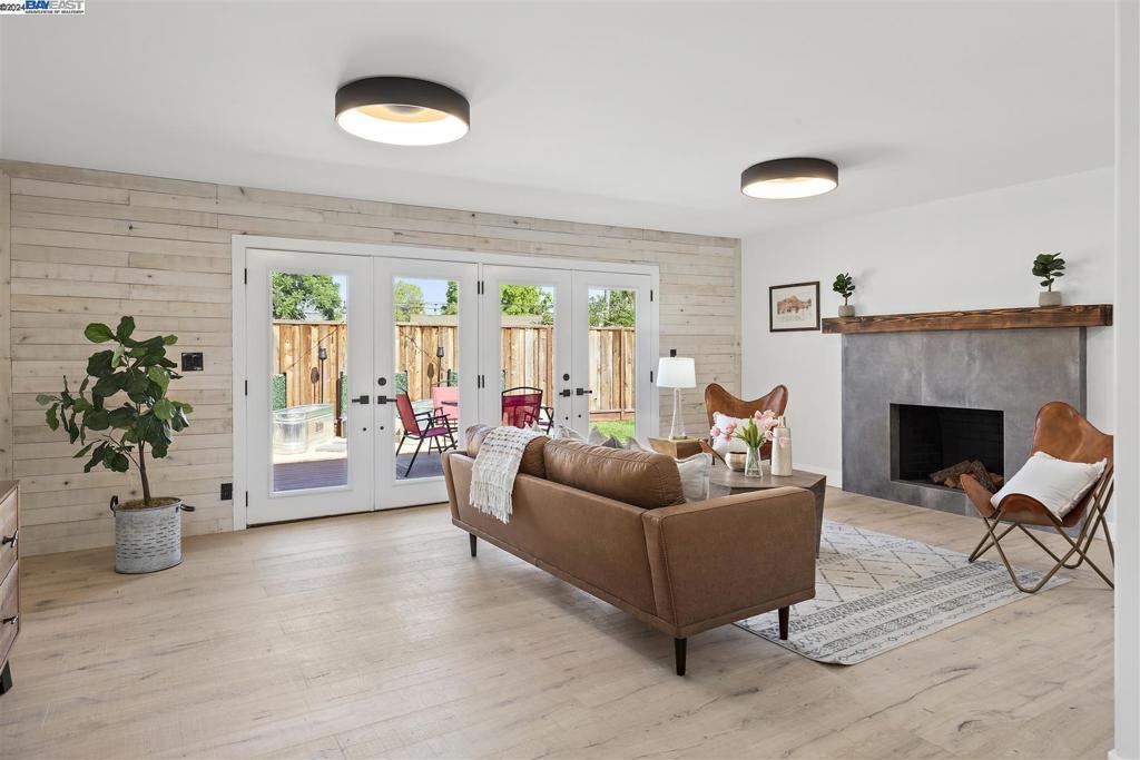 WILLOW GLEN - Residential