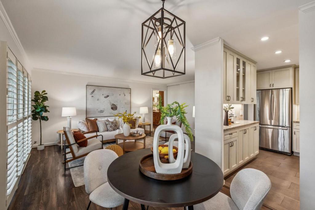 835 N Humboldt Street 203