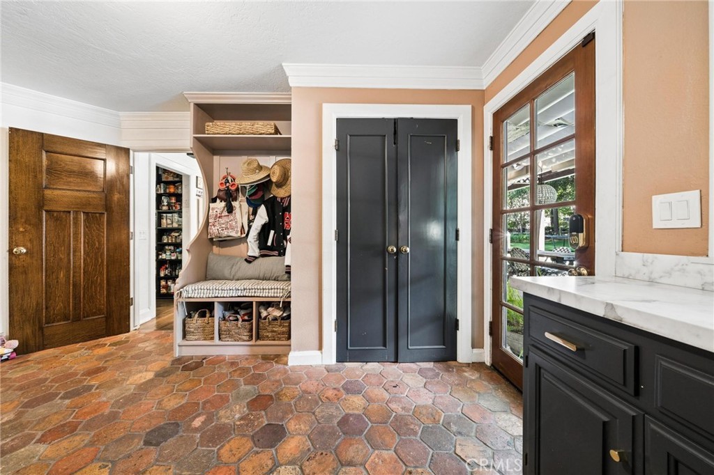 Canyon Country, California, 91387, United States, 5 Bedrooms Bedrooms, ,5 BathroomsBathrooms,Residential,Active,2037136