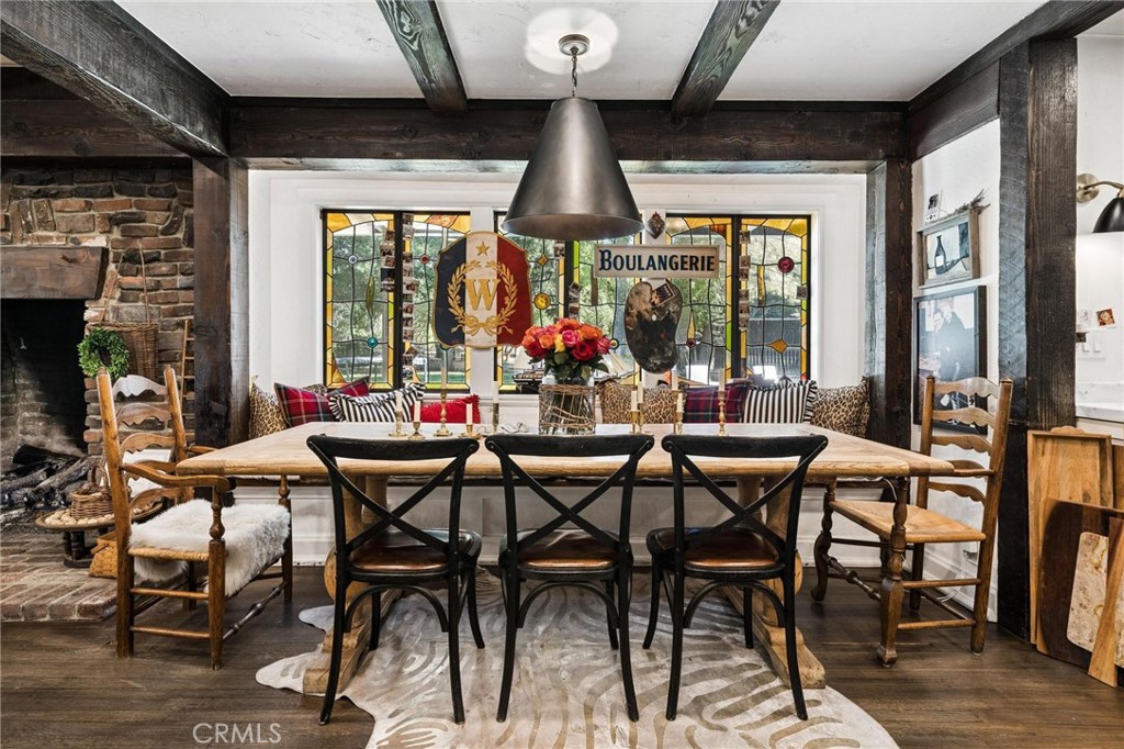 Canyon Country, California, 91387, United States, 5 Bedrooms Bedrooms, ,5 BathroomsBathrooms,Residential,Active,2037136