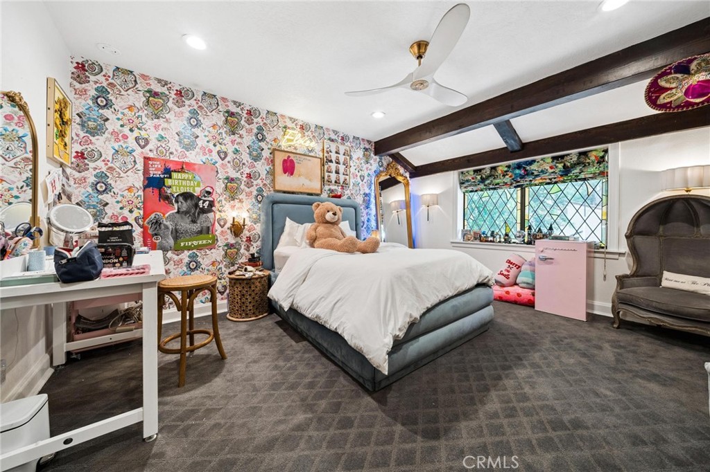 Canyon Country, California, 91387, United States, 5 Bedrooms Bedrooms, ,5 BathroomsBathrooms,Residential,Active,2037136