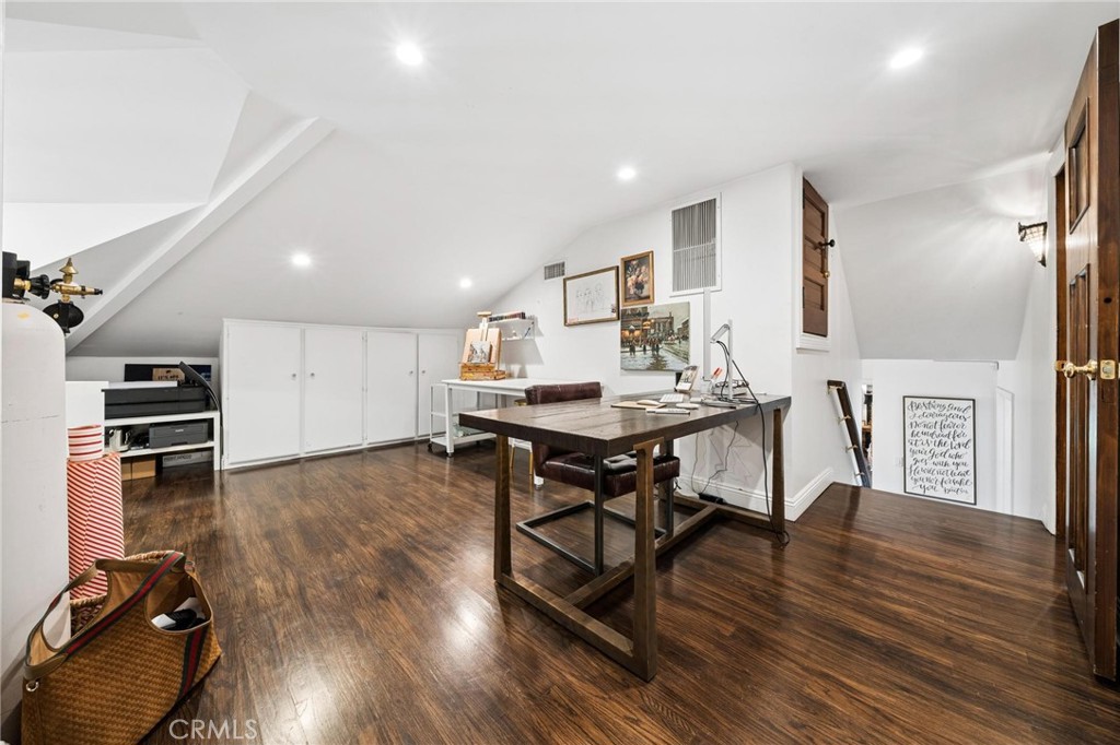 Canyon Country, California, 91387, United States, 5 Bedrooms Bedrooms, ,5 BathroomsBathrooms,Residential,Active,2037136