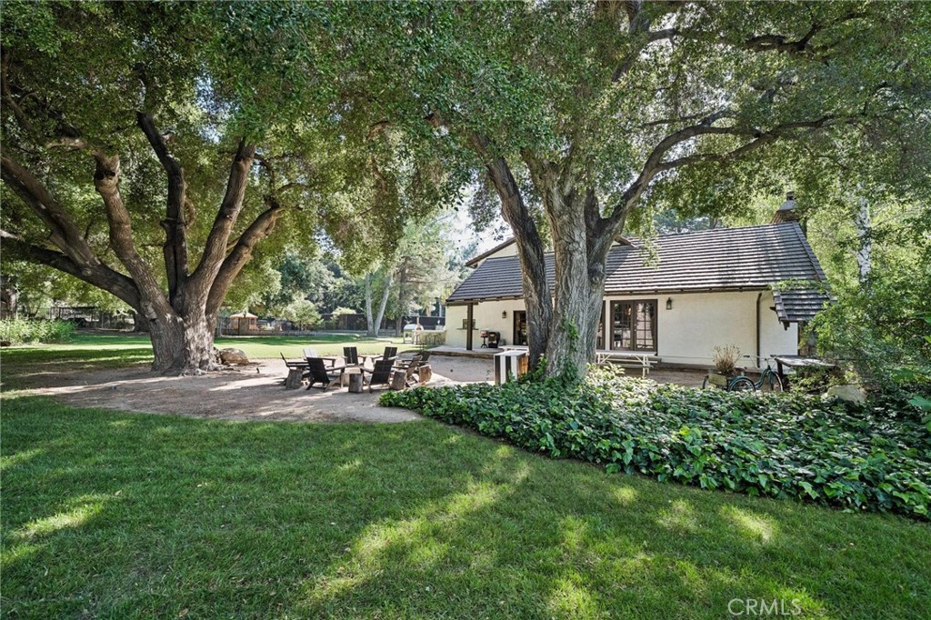 Canyon Country, California, 91387, United States, 5 Bedrooms Bedrooms, ,5 BathroomsBathrooms,Residential,Active,2037136