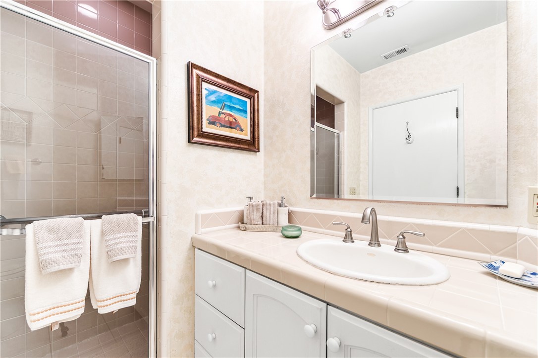 Alamitos Heights (AH) - Residential