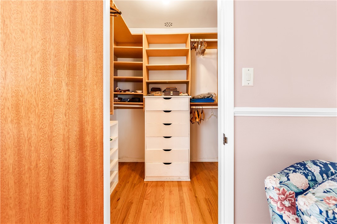 Alamitos Heights (AH) - Residential